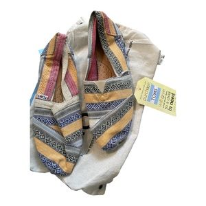 Toms women’s shoes